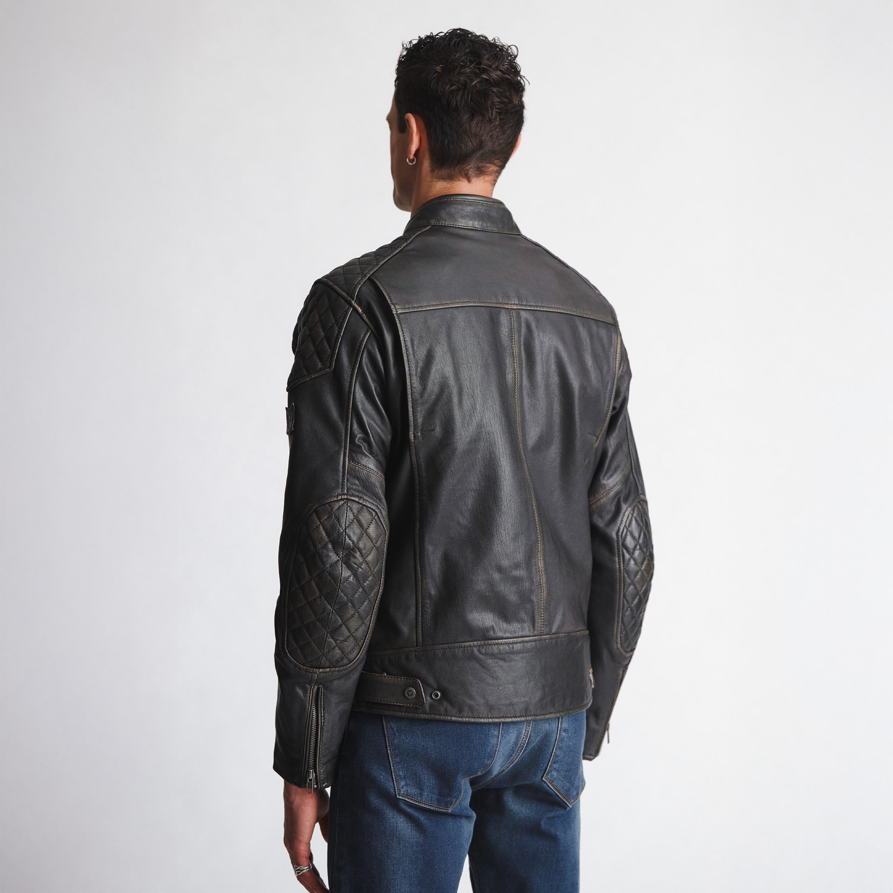 Jacket Phinix Emotional image 2